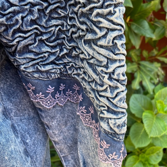 Vintage Distressed Cowgirl Western Line Dancing Denim Top Embroidered - Picture 7 of 15